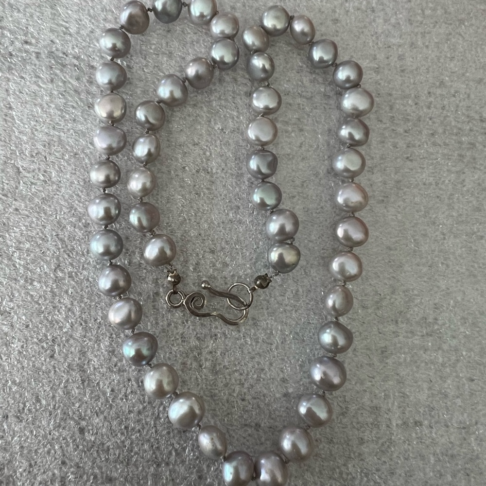 Vintage Stirling silver 925 with gray barque freshwater natural pearls necklace
